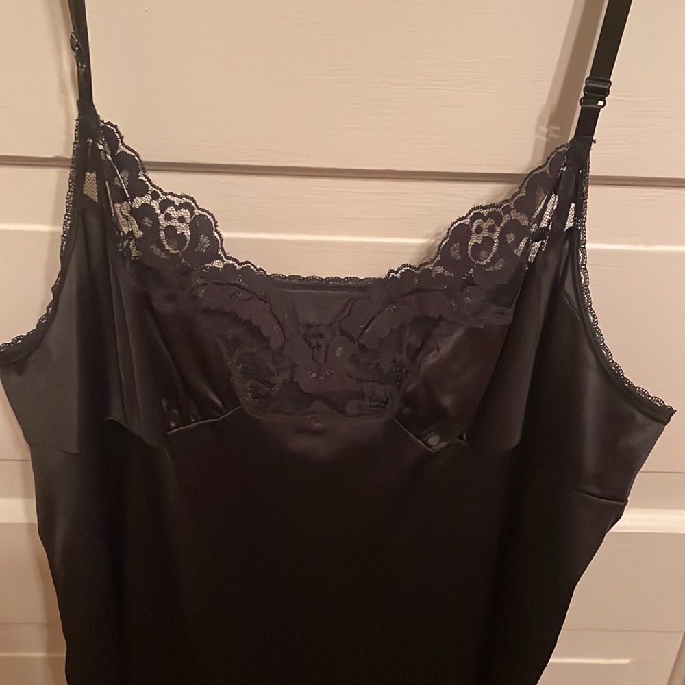2X Black Slip vintage